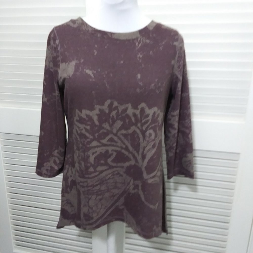 Monroe & Main‎ Top 3/4 Sleeve Shark Bite Top Back Zip Neutral Brown Womens Small